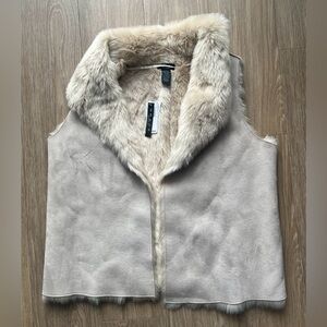 Grace & Lace Taupe Faux Fur Vest Size M NWT